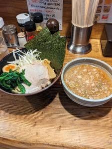 Neo 家系らーめん 實家