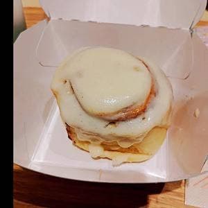 シナボン 上野マルイ店