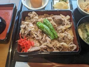 エアポートキッチン 欅