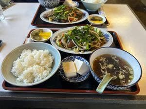 中華 東華楼