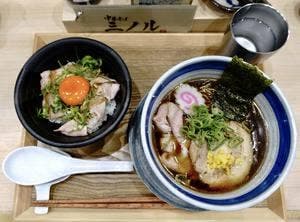 おダシと銀しゃり 中華そば 三ノル