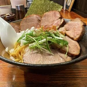 瞠 池袋店