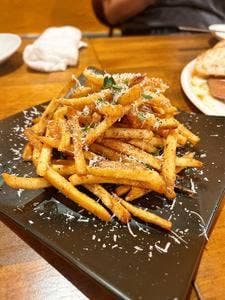 炭とイタリアン SHUSHUDA
