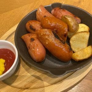 Light Cafe 東岡崎店