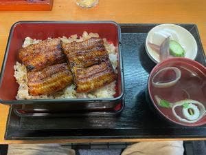 宇奈岐屋