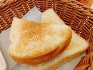 喫茶店 ピノキオ イオンタウン富雄南店