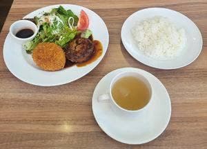 不二家 桃山台店