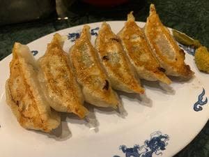 餃子屋 かず