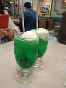 川ばた中華喫茶店