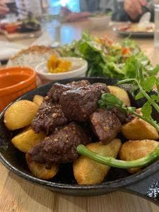 肉バル BARBiG-バルビッグ