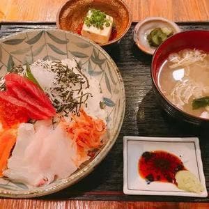 沼津魚市 ひなの家