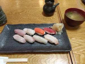 寿司 初