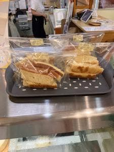 バナナケーキのモンテドール マックスバリュ宮古南店