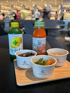 SHARE LOUNGE TSUTAYA BOOKSTORE 渋谷サクラステージ