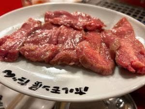 神田ホルモン屋だん ガード下裏口2F店