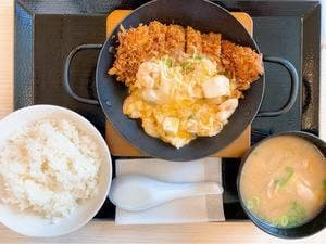 かつや 北九州上の原店