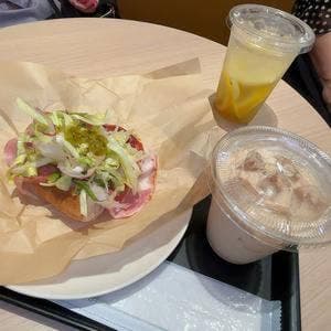 BUNK SANDWICHES 三田聖坂店