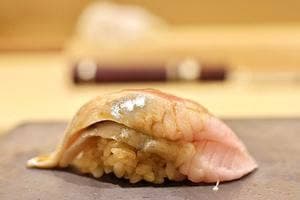 鮨 いわた