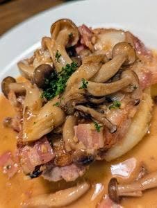 洋食バル ウルトラ