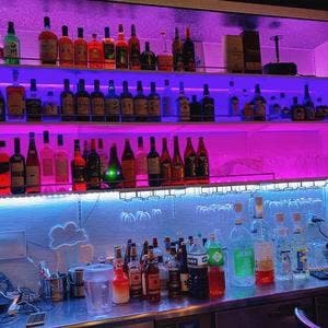 CRAFT BEER&BAR JADE GREEN