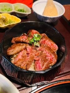 籠乃屋 本店