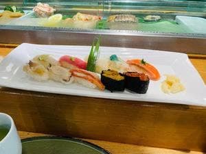 すし田