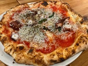 Pizzeria e Trattoria まるみ食堂