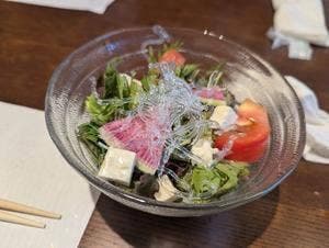 和菜 悠