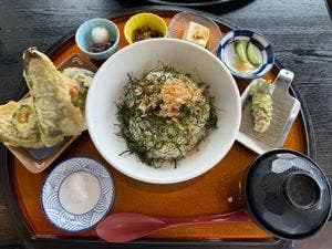 あまご茶屋