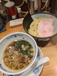 中華蕎麦 時雨 コレットマーレ店