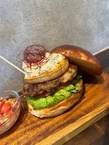 BURGER CAMPBOYA