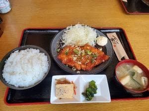 ちん丼屋