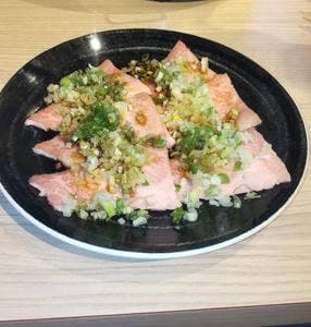 焼肉 RAF