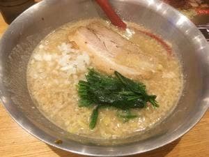 濃厚背脂豚骨拉麺 極豚