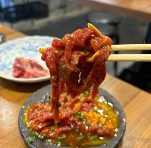 焼肉ホルモンまる久商店