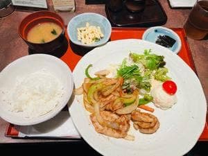 串カツ酒場 どん