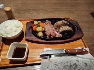 いしがまやハンバーグ マルイファミリー溝口店