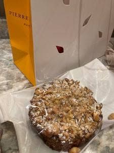 ピエール・エルメ・パリ 伊勢丹新宿