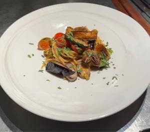 ピッツェリア ヴァカンツェ ナゴーネ モトヤマ