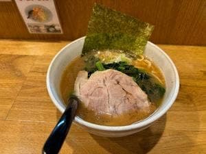 横浜家系らーめん侍 長崎店