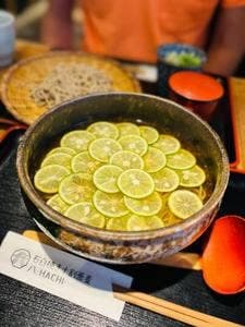 石臼挽き十割蕎麦 八