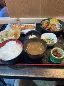 みつい食堂