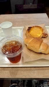 VIE DE FRANCE 綾瀬店
