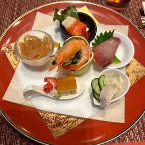 ホテルオークラ スカイレストラン 桃里