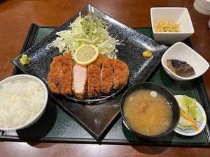 とんかつ みつ味