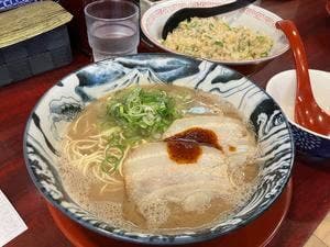 拉麺 空海 那珂川本店