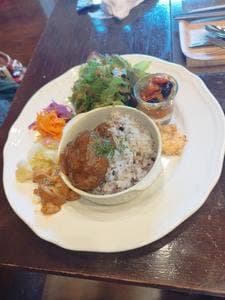 古民家カフェ 硯山亭 the green garden