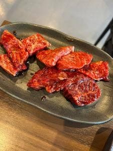 焼肉ホルモン 飛助