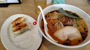 新世 生麦店