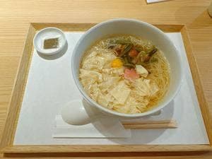 三輪山本 お食事処